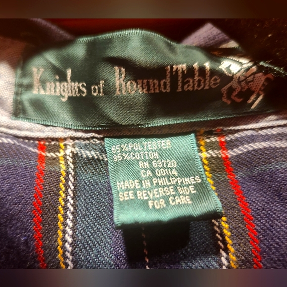 3 for $30*  VTG Knights of the Round Table Rugby Shirt Sz XL - Picture 4 of 4